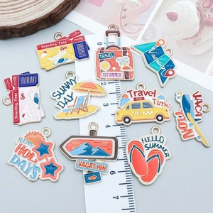 Lot de breloques d'été émaillées multicolores pour la création de bijoux DIY voyage