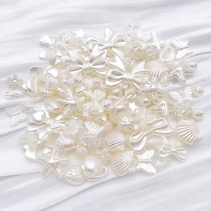Mélange de perles ABS blanches en forme de papillon et d'étoile pour bijoux DIY