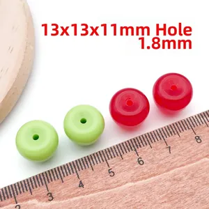 Colgantes de manzana acrílicos rojo y verde, cuentas DIY 13x13x11mm para joyas