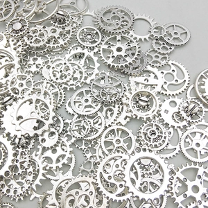 Assorted steampunk silver alloy gears in various sizes for DIY jewelry and crafts