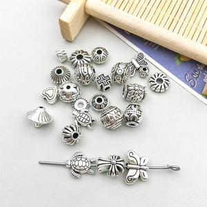 Perline Distanziatrici in Lega Argento Antico Stile Vintage Cuore Farfalla Tartaruga Croce Accessori Fai Da Te per Gioielli