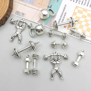 Lot de breloques haltérophilie vintage argentées avec haltères et kettlebells pour bijoux DIY