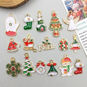 Ciondoli Natalizi in Lega di Zinco Smaltati con Strass Babbo Natale Albero Pupazzo di Neve per Creazione Gioielli Fai da Te Decorazione Festa Gioielli