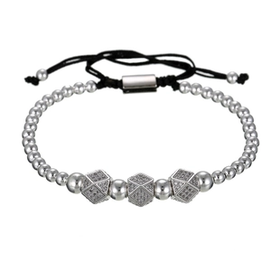Zilveren kralenarmband met zirkonia bedeltjes en verstelbaar zwart gevlochten koord