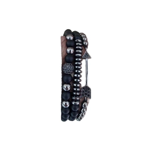 Conjunto de pulseras multicapa estilo punk con cuentas negras mate y flechas de circonio