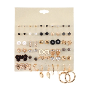 Set di 30 paia di orecchini alla moda assortiti con perle e cristalli per le donne