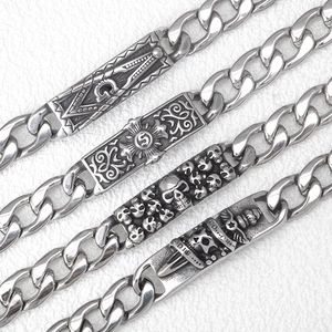 Bracciali punk in acciaio inossidabile con teschi e simboli massonici da uomo