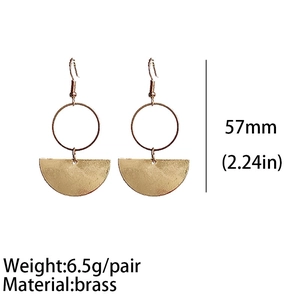 Minimalistische Gold-Ohrringe aus Messing mit geometrischem Halbkreis-Design