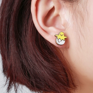 Pendientes creativos de madera para niños con diseño de pollito amarillo de dibujos animados
