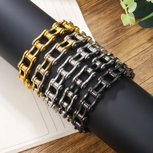 Bracciali da uomo stile punk a catena di bicicletta in acciaio oro, argento e nero