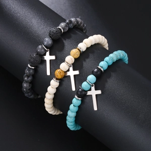 Set de pulseras bohemias de turquesa y piedra de lava con cruz para hombres y mujeres
