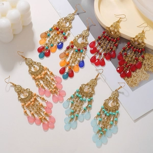Boho Quastenohrringe Set mit Perlen und hohlem Tropfendesign in vier Farbvarianten