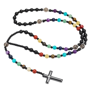 Heren rozenkrans ketting met kleurrijke natuursteen kralen en grijs metalen kruis hanger