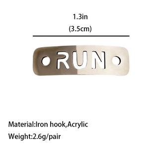 Detail view of 1.3-inch RUN metal lace buckle charm with dimensions and material specs