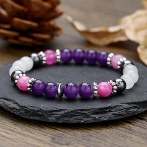 Heilstein-Perlenarmband mit gemischten Naturkristallen auf Basis im Zen-Stil