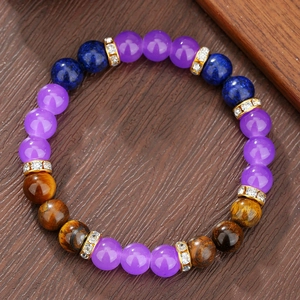 Kralenarmband met amethist lapis lazuli tijgeroog en goudkleurige kristallen spacers