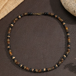 Collana da uomo con occhio di tigre, perline di cocco e distanziali in bronzo stile vintage