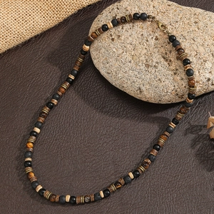 Collana con occhio di tigre, pietre nere e perline in legno di cocco per uomo e donna