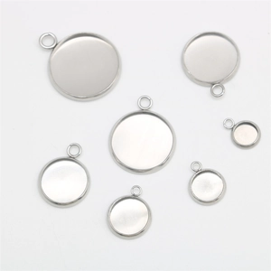 Polished stainless steel round pendant blank bases for DIY jewelry making in various sizes