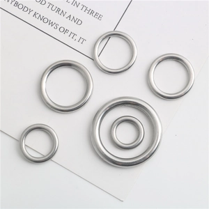 Polished stainless steel O-rings in various sizes for DIY jewelry and crafts