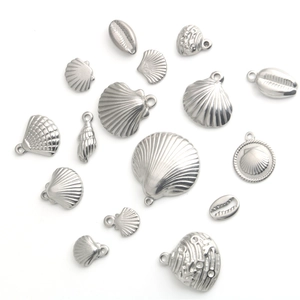Verschiedene Edelstahl-Meeresmuschel-Anhänger für DIY Halsketten und Armband-Schmuck