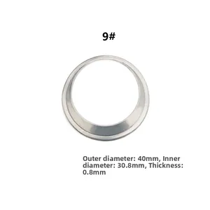 Detailansicht der hohlen Stahl-Ohrringteile mit 40 mm Außen- und 30,8 mm Innendurchmesser