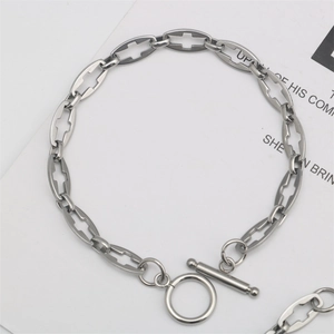 Bracelet Chaîne Croix Ajourée en Acier Inoxydable Fait à la Main Punk Hip Hop Géométrique Bracelet pour Hommes Femmes Bijoux de Personnalité Cadeau