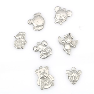 Pendentifs animaux en acier inoxydable poli avec rat, cochon ailé et tête de léopard