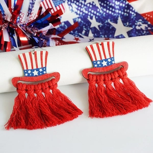 Boucles d'oreilles Fête de l'Indépendance avec chapeau drapeau US et pompons bohèmes