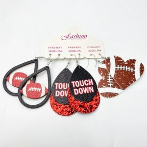 Set de 3 pares de pendientes de fútbol americano en cuero con formas de gota y corazón