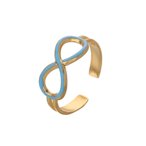 Détail de la bague ajustable dorée avec symbole infini en émail bleu et motif feuille