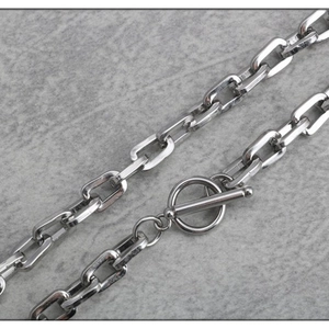 Collana punk in acciaio inossidabile a maglie rettangolari con chiusura a barra OT