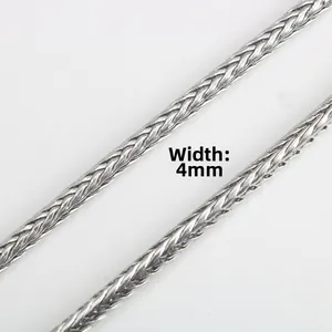 Detalle de cadena de cola de zorro en plata antigua de 4mm con eslabones de acero inox