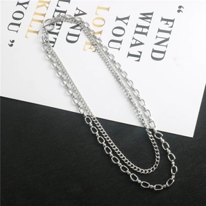 Collana a doppio strato in acciaio al titanio argento con catena cubana e chiusura OT