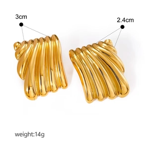 Gold geometric wavy textured earrings made of durable stainless steel, 3cm size