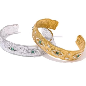 Vintage Stainless Steel Hammered Bangle For Women Gold Silver Plated Evil Eye Green Stone Rhinestone Open C Shape Bracelet