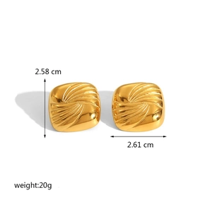 Square 18K gold-plated stainless steel earrings with radiant ripple textured pattern