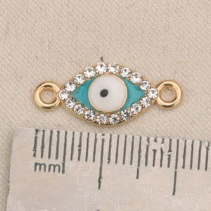 Detail von Evil Eye Legierungsverbinder mit Metalllineal zeigt 15mm Größe für DIY Schmuck