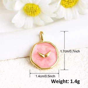 Pink heart-shaped pendant with golden wings for DIY jewelry making, 1.4g weight