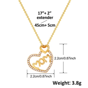 Goldene Herz-Halskette mit Mom Gravur und Zirkonia Einlage als Muttertagsgeschenk