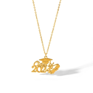 Minimalistische 18K vergulde roestvrijstalen ketting met Class of 2024 graduation hanger
