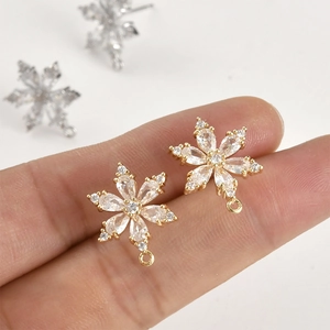 Ciondolo a fiocco di neve placcato oro 14k con zirconi per la creazione di gioielli fai da te