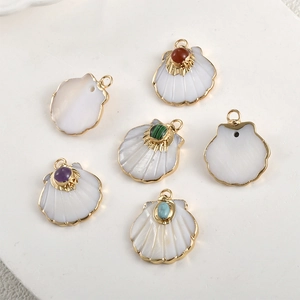Gold-plated scallop shell pendants with inlaid natural stones for DIY jewelry making