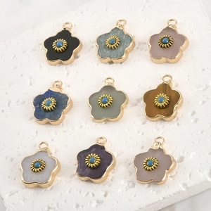 Natural Crystal Jade Flower Pendant Gold Plated Border Stone Floral Charm For DIY Jewelry Making Necklaces Bracelets Accessories