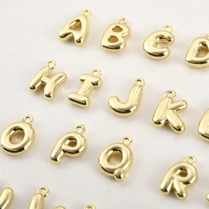 Ciondoli alfabeto 3D in rame placcato oro 14k per collane e bracciali fai-da-te
