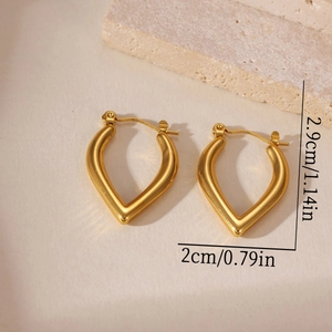 Minimalist 18K gold-plated stainless steel V-shaped drop earrings measuring 2.9cm by 2cm