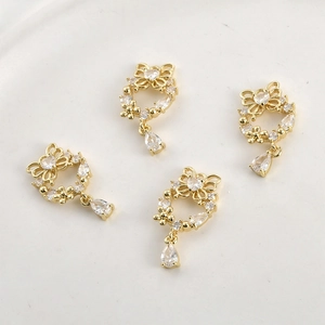 14k vergoldeter Kranzanhänger mit Zirkonia-Schmetterling und Tropfen für Schmuckherstellung