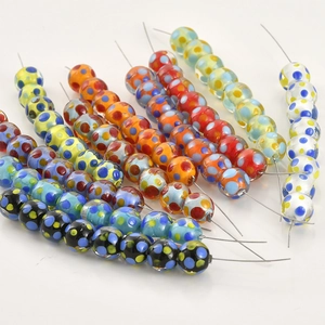 Bunte Lampwork-Glasperlen mit Punktmuster für DIY-Schmuckherstellung und Bastelarbeiten