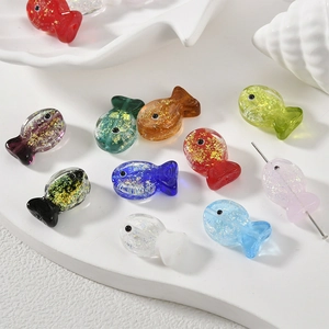 Fish Shaped Lampwork Glass Beads With Gold Foil Glitter Cartoon Animal Spacer Beads For DIY Jewelry Making Necklaces Handcrafted Materials