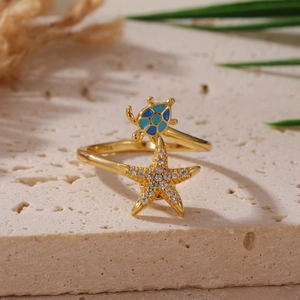 Anello aperto con stella marina e tartaruga placcato oro 18K con smalto e zirconi